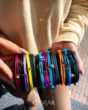 Afbeelding in Gallery-weergave laden, Neon Olive Green